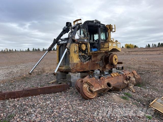 CAT D6T Bulldozer