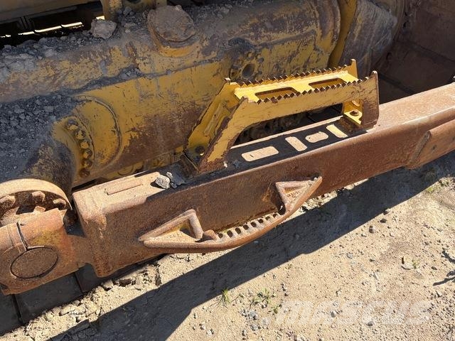 CAT D6T LGP 履帶推土機