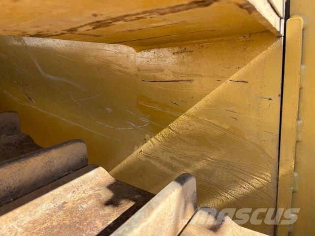 CAT D6T LGP 履帶推土機