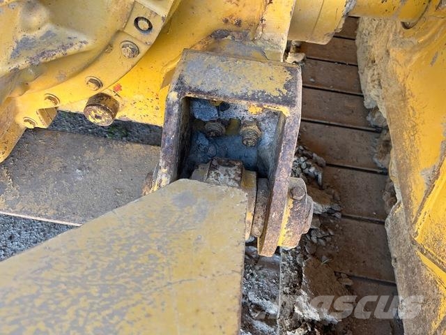 CAT D6T LGP 履帶推土機