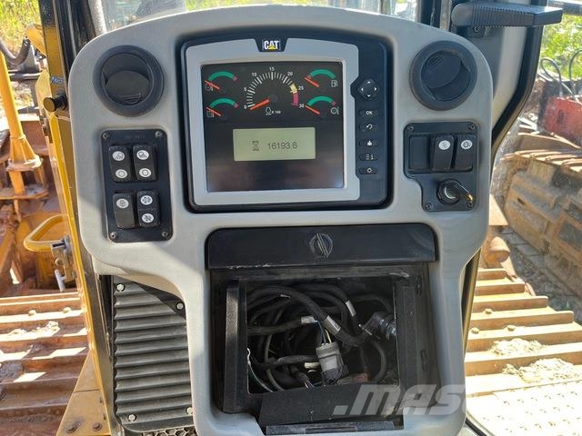 CAT D6T LGP 履帶推土機