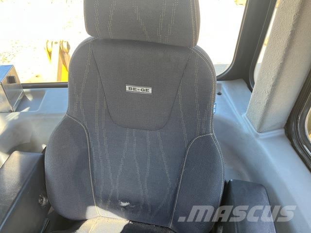 CAT D6T LGP 履帶推土機
