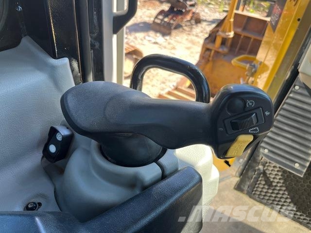 CAT D6T LGP 履帶推土機