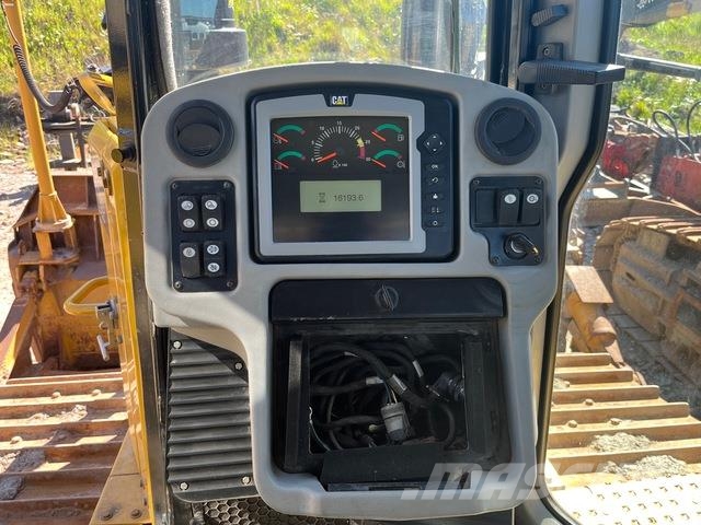CAT D6T LGP 履帶推土機