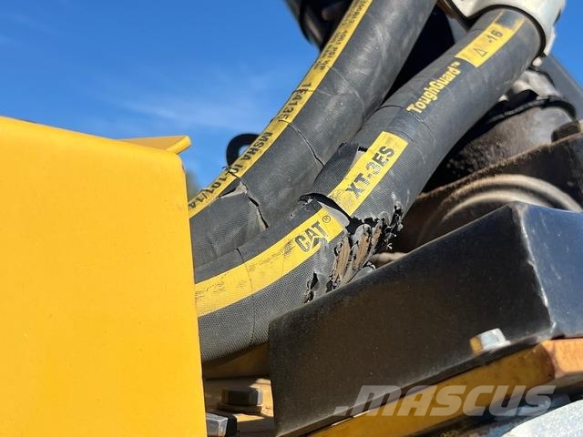CAT D6T LGP 履帶推土機