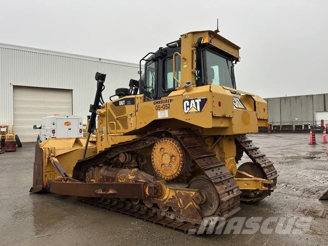 CAT D6T XL Pásové dozéry