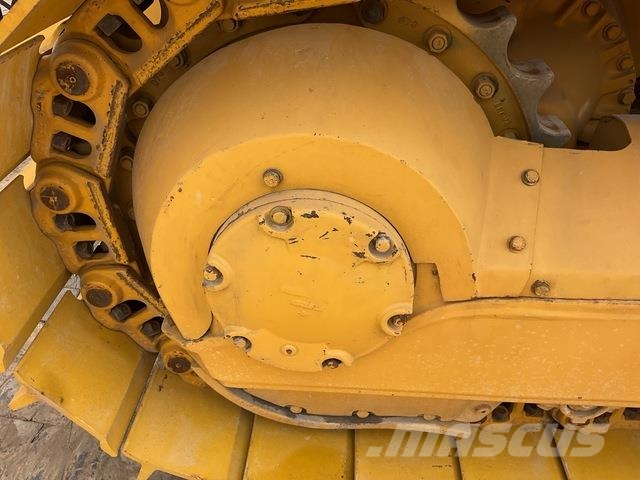 CAT D7G 履帶推土機