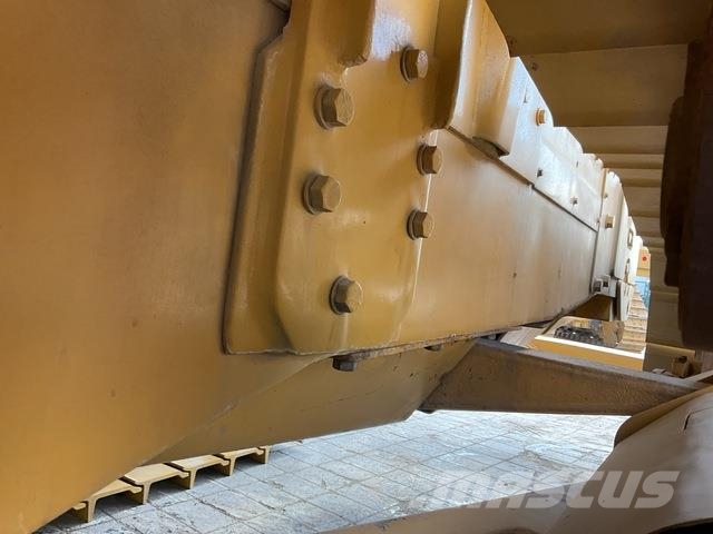 CAT D7G 履帶推土機