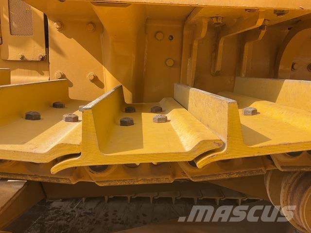 CAT D7G 履帶推土機