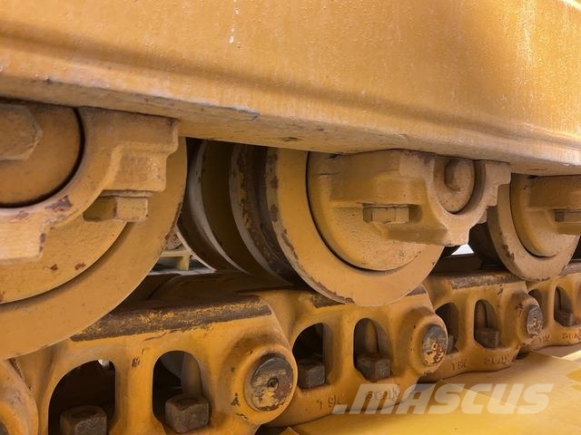 CAT D7G 履帶推土機