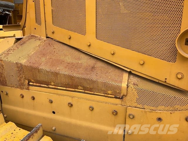 CAT D7G 履帶推土機
