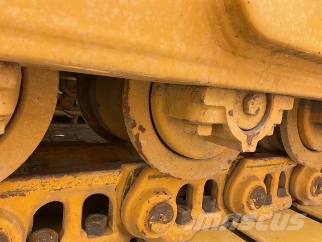 CAT D7G 履帶推土機