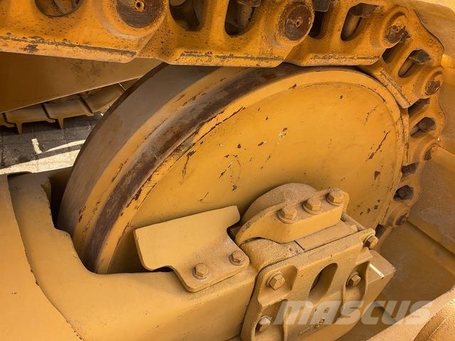 CAT D7G 履帶推土機