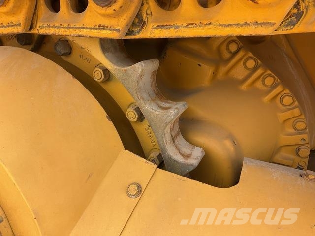 CAT D7G 履帶推土機