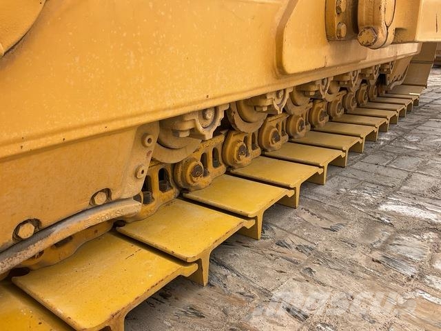 CAT D7G 履帶推土機