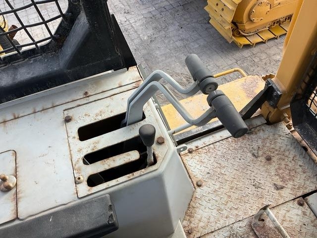 CAT D7G 履帶推土機