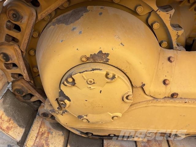 CAT D7G 履帶推土機
