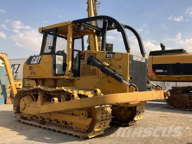 CAT D7G 履帶推土機