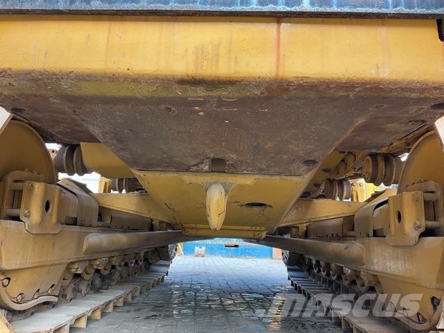 CAT D7G 履帶推土機