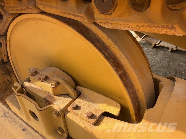 CAT D7G 履帶推土機