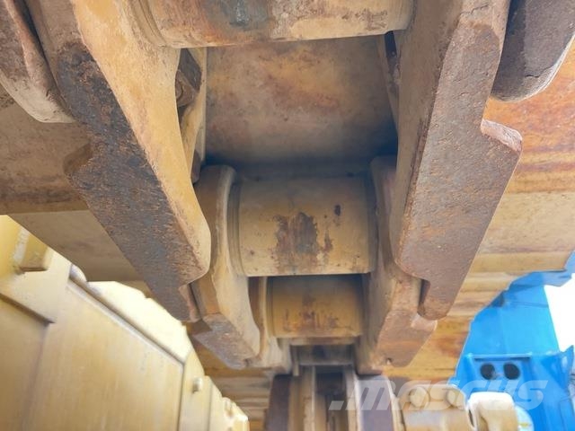CAT D7G 履帶推土機