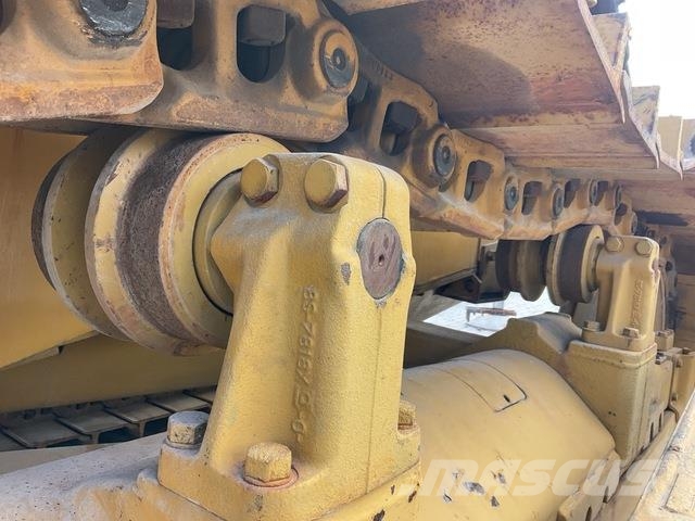CAT D7G 履帶推土機