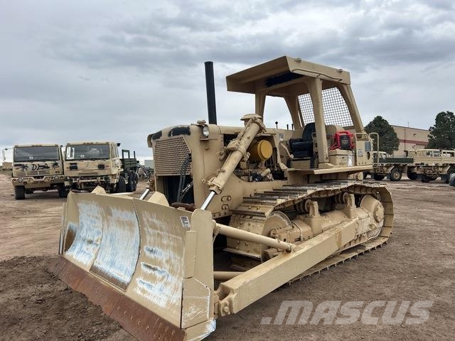 CAT D7G Buldožeri gusjeničari