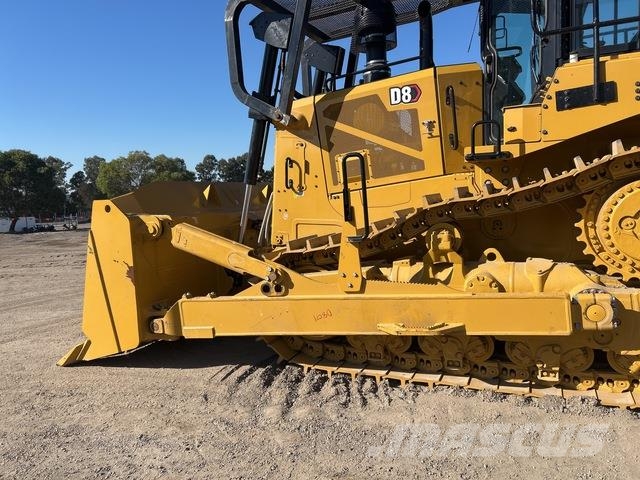 CAT D8 Buldozer sobre oruga