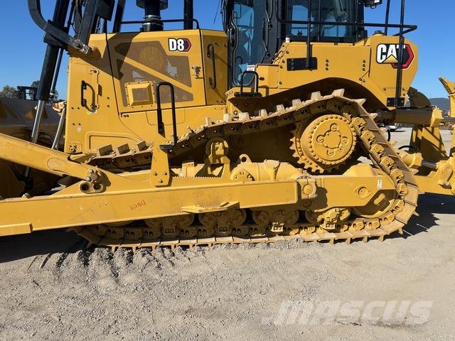 CAT D8 Buldozer sobre oruga