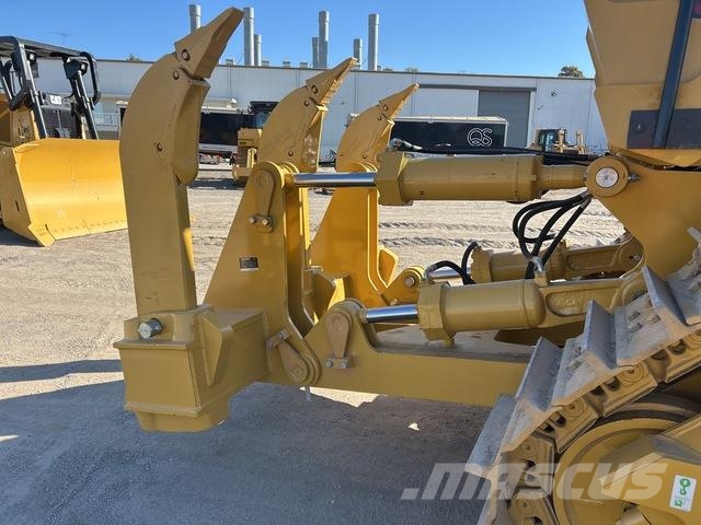 CAT D8 Buldozer sobre oruga