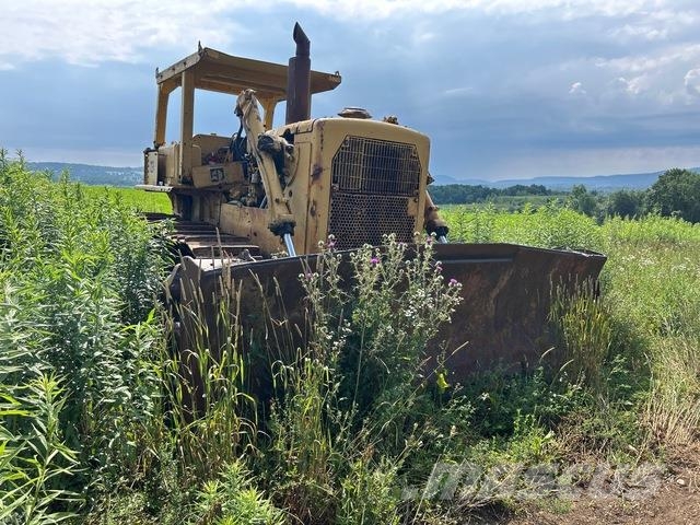 CAT D8H Bulldozer på larvebånd