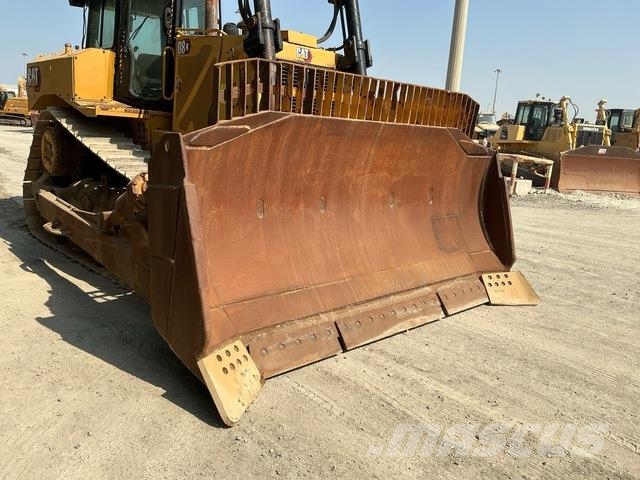 CAT D8R Buldozer sobre oruga