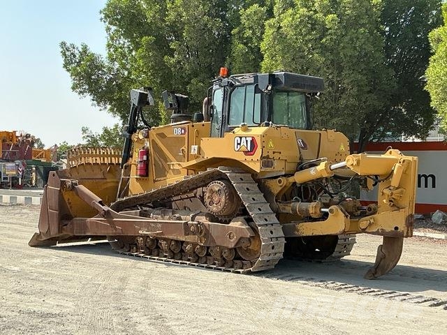CAT D8R Buldozer sobre oruga