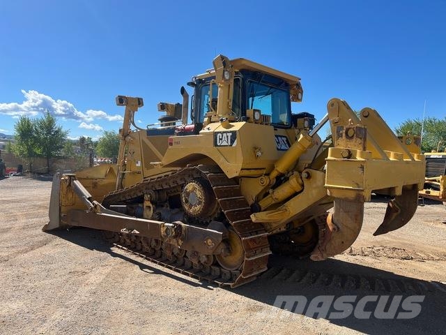 CAT D8T Buldožerji goseničarji