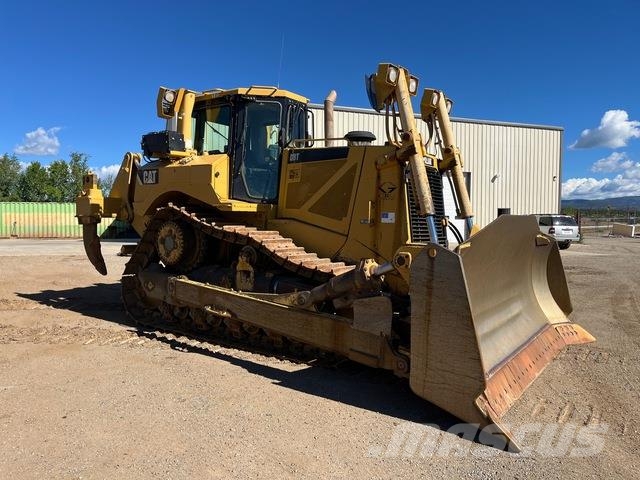 CAT D8T Buldožerji goseničarji