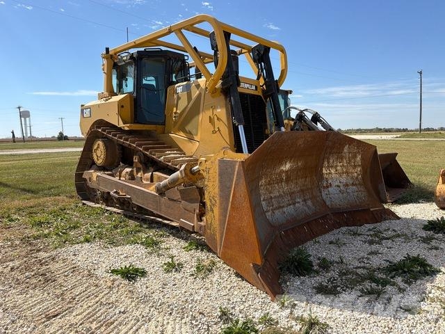 CAT D8T Buldožerji goseničarji