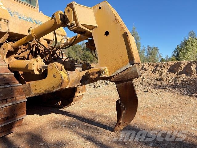 CAT D9N lánctalpas dózerek
