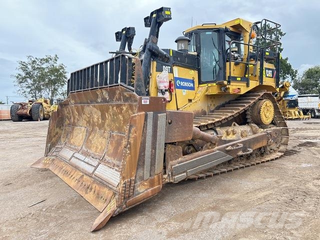 CAT D9T Telaketjupuskutraktorit