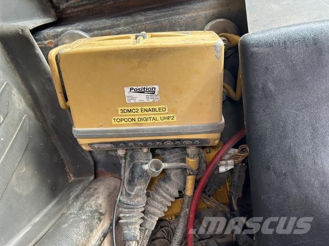 CAT D9T Buldozere pe senile