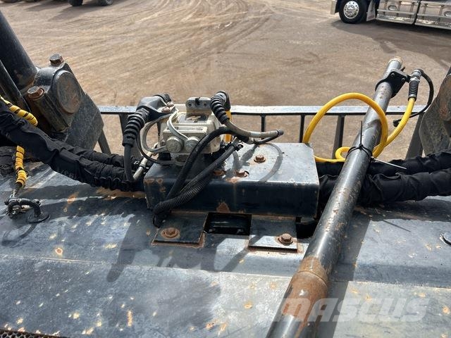 CAT D9T Buldozere pe senile