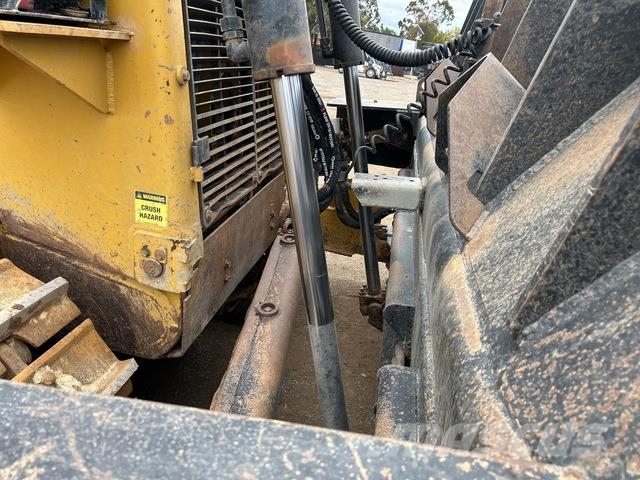 CAT D9T Buldozere pe senile