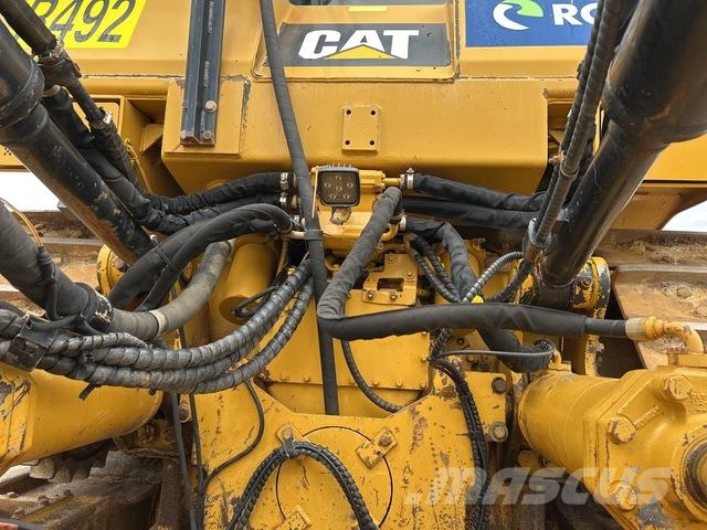 CAT D9T Buldozere pe senile