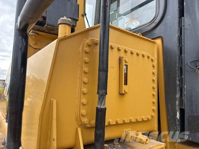 CAT D9T Buldozere pe senile