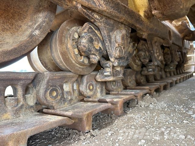 CAT D9T Buldozere pe senile