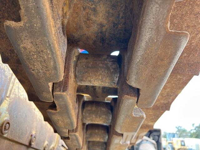 CAT D9T Buldozere pe senile