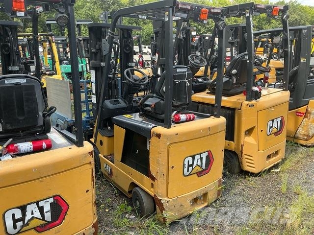 CAT EC15N Montacargas - otros