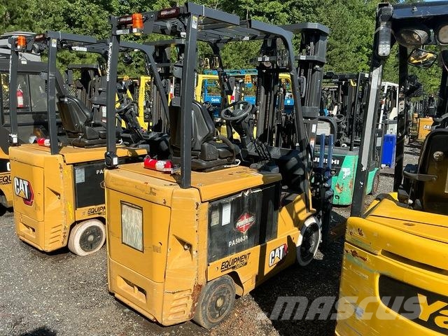 CAT EC25EN 전동 지게차
