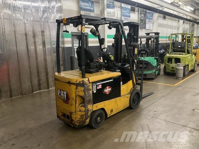 CAT EC25LN2 バッテリーフォークリフト