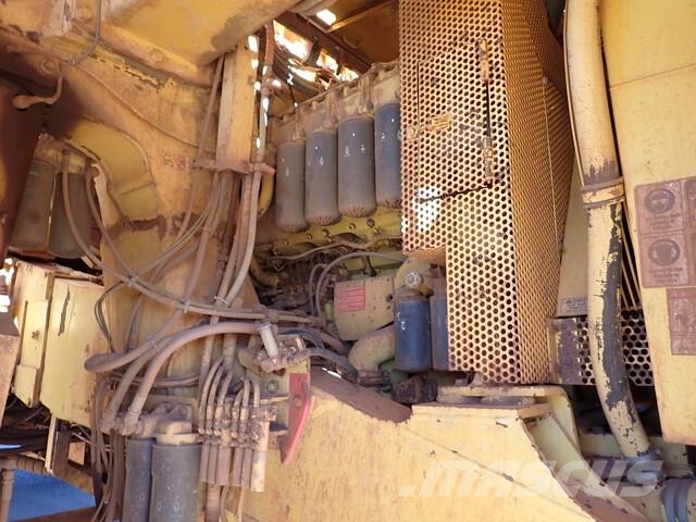 CAT HD785-5 Articulated Haulers