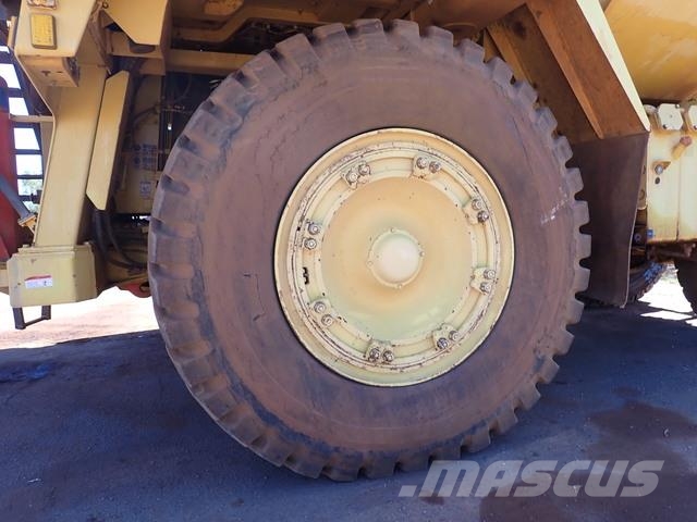 CAT HD785-5 Articulated Haulers